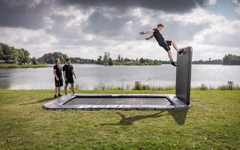 BERG Ultim Pro Bouncer FlatGround 500 + AeroWall