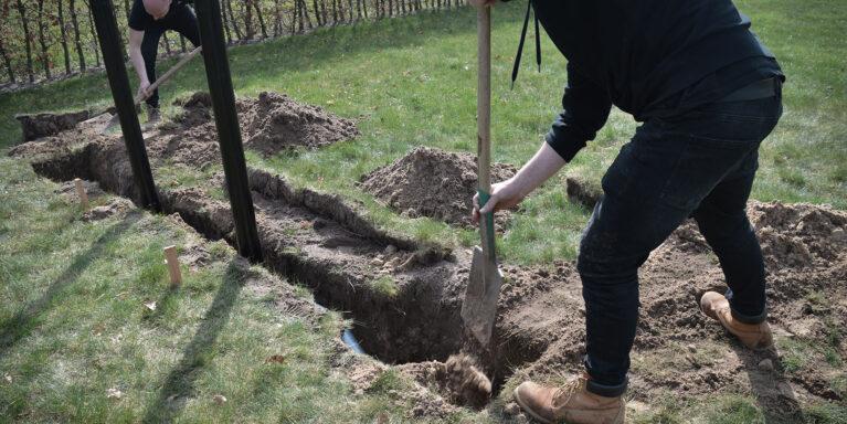 Step 5: Excavation for anchoring the BERG PlayBase climbing frame