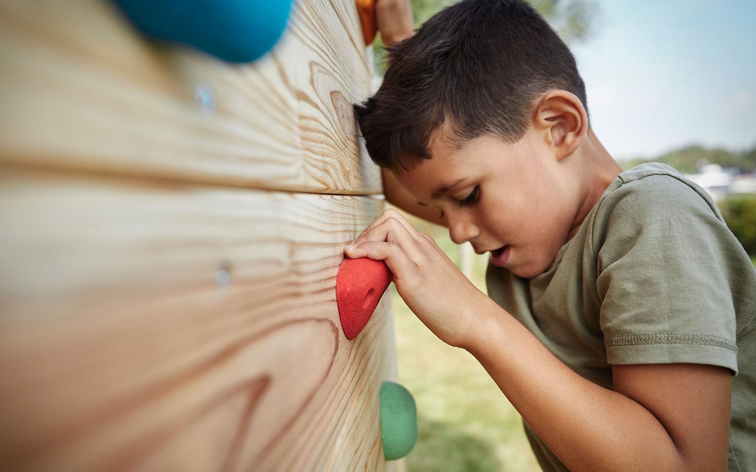 BERG PlayBase Climbing wall